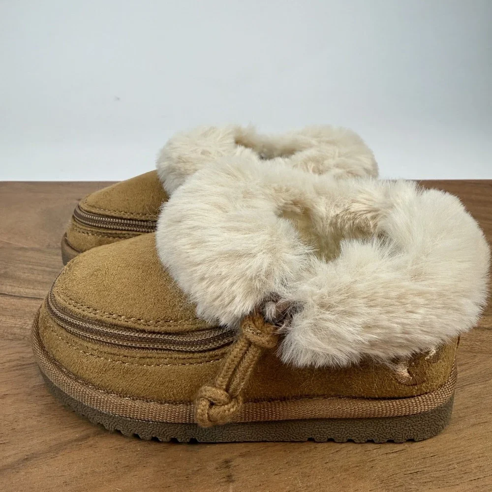 New Little Kids Billy Cozy Chestnut Fur Trim Lined Casual Slippers Size 6 C NIB